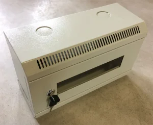 10" rack jednodílný 4U/140 DATACOM Šedý Skl.dv. - obrázek 2