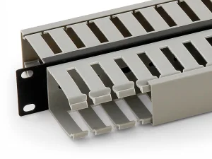 Vyvazovací panel 1U 19" oboustranná plast. lišta - obrázek 2