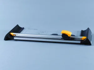 Fellowes Kolečková řezačka Electron A3 - obrázek 2
