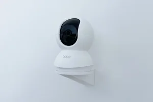 Tapo C200/C210 nástěnný držák bílý - obrázek 9