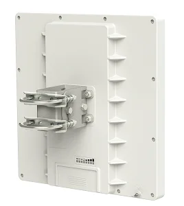 MikroTik RB911G-5HPnD-QRT 600MHz 64MB RAM RouterOS L4