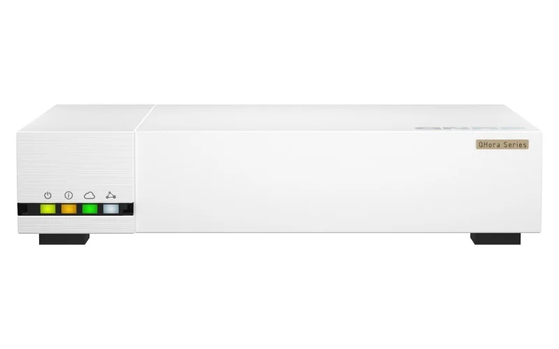 QNAP QHora-322 SD-WAN router 6x 2,5GbE 3x 10GbE