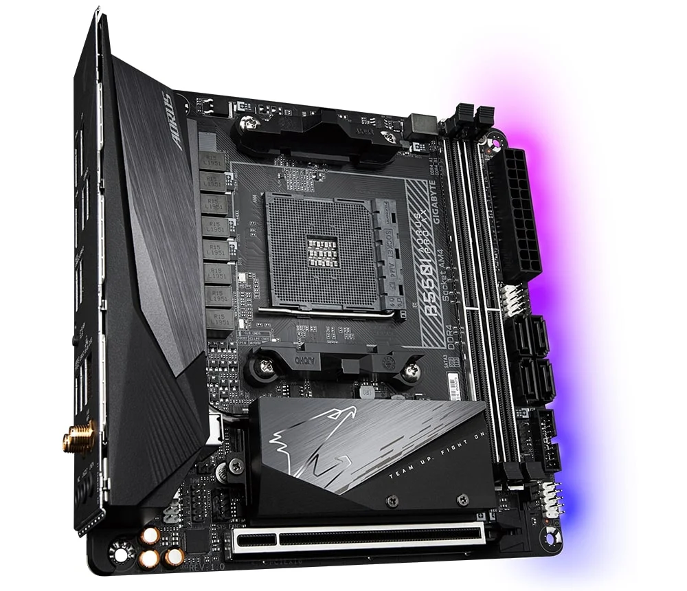 GIGABYTE B550I AORUS PRO AX AM4 MITX deska
