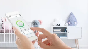 AirThings Wave mini - senzor kvality ovzduší, vlhkosti, teploty a vzdušných chemikálií - obrázek 2