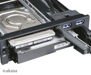 AKASA Lokstor M51 - 2.5" a 3.5" HDD rack do 5,25" - obrázek 5