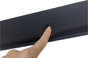 Podpěra zápěstí ke klávesnici C-TECH KPG-01, paměťová pěna,  černá, 450x93x25mm - obrázek 3