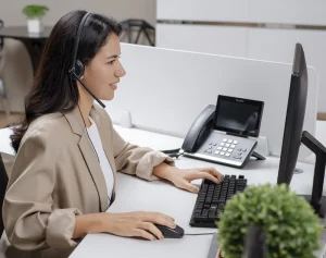 Yealink YHS34 Dual náhlavní souprava na obě uši s QD-RJ9 konektory - obrázek 3