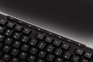 Logitech K270/Bezdrátová USB/CZ-SK layout/Černá - obrázek 3