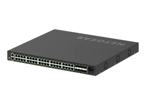 NETGEAR M4250-40G8F-POE+ spravovaný switch - obrázek 4