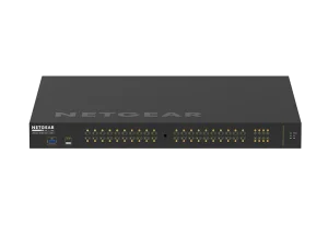 NETGEAR M4250-40G8F-POE+ spravovaný switch