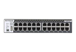 NETGEAR M4300-24X spravovaný switch - obrázek 2