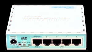 Mikrotik RB750Gr3, hEX, 256MB RAM, 880MHz, 5xGigabitLAN, L4