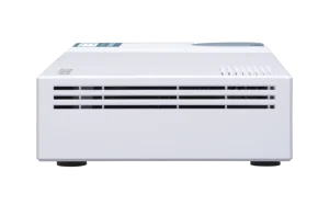 QNAP QSW-M408-4C switch 8x Gigabit + 4x 10G SFP+ - obrázek 6