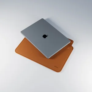 EPICO TechGrain Sleeve MacBook Pro 13,3"/Air 13,6" hnědá - obrázek 5