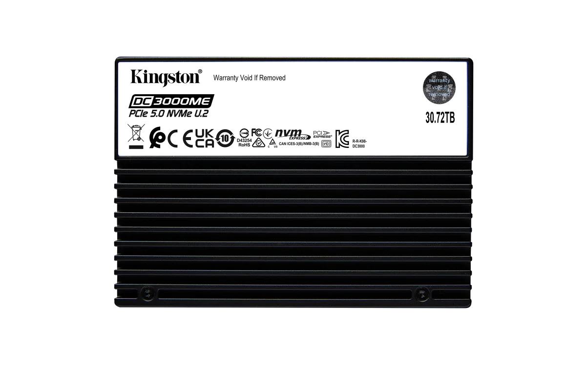 QNAP Kingston DC3000ME NVMe SSD 30,72TB
