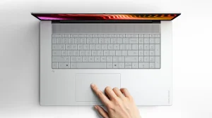 HP OB X 17-de0070ncx, 16GB, 512GB, Windows 11 - obrázek 12