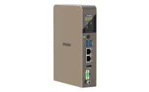 QNAP QBoat-300 průmyslový NAS 4GB RAM 3x M.2 - obrázek 3