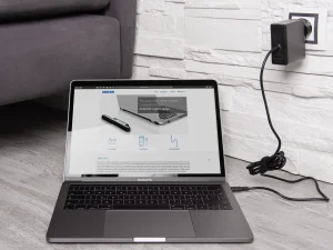 AVACOM nabíjecí adaptér USB Type-C 65W Power Delivery + USB A - obrázek 2