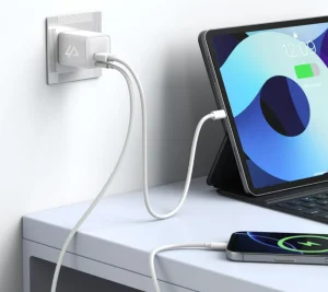 GaN SÍŤOVÁ NABÍJEČKA 35W (USB-C + USB-A) BÍLÁ - obrázek 3