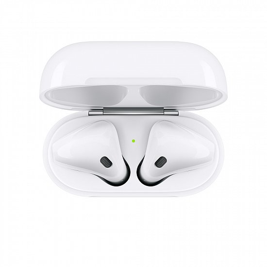 AirPods s nabíjecím pouzdrem