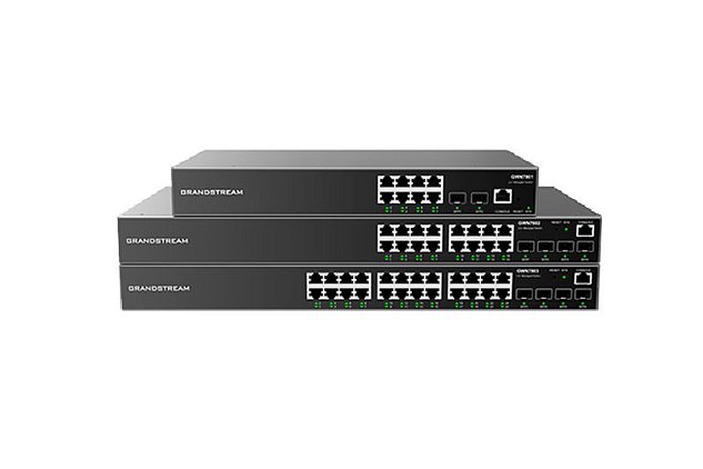 Grandstream GWN7801P Managed Network PoE Switch 8 1Gbps portů s PoE, 2 SFP porty