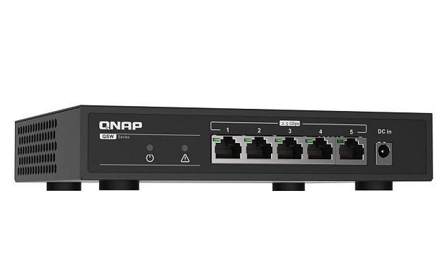 QNAP TS-873A-SW5T (TS-873A-8G + QSW-1105-5T)