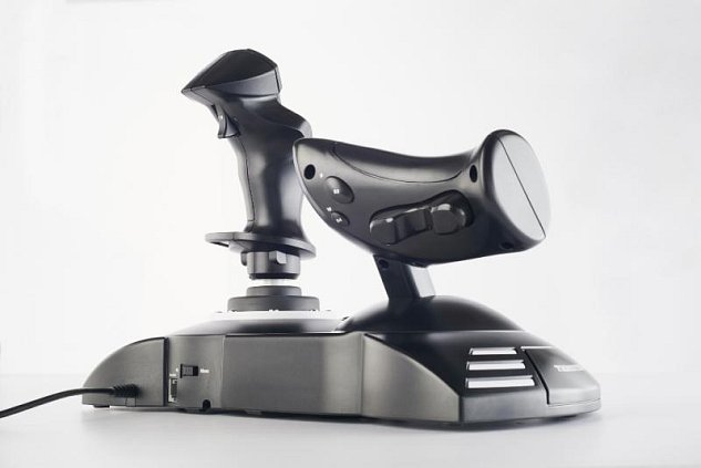 Thrustmaster Joystick T-FLIGHT HOTAS ONE pro Xbox One, Xbox One X a PC