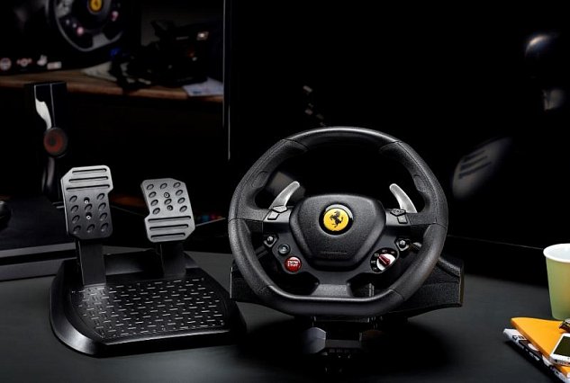 Thrustmaster Sada volantu a pedálů T80 Ferrari 488 GTB Edition pro PS4 a PC