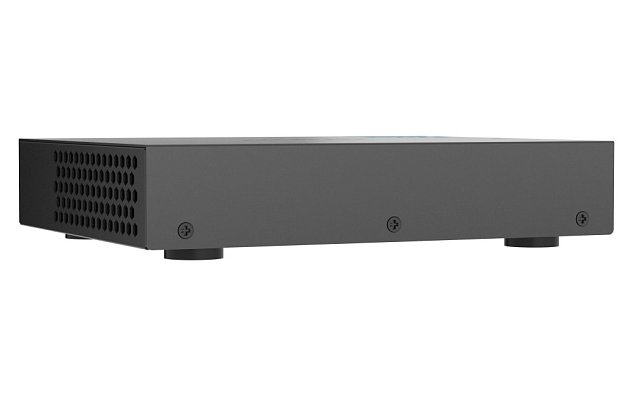 QNAP switch QSW-3205-5T (5x 10GbE port, pasiv. chlazení, podpora 100M/ 1G/ 2,5G / 5G a 10G)