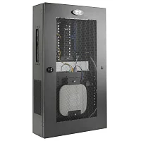 Skříň SmartRack 3U vertikálně, hloubka pro přepínače, strukturovaná kabeláž, nastav.držáky, na stěnu
