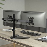 Držák monitoru Brateck LDT66-T024 dvě kloubová ramena vedle sebe na tyčovém držáku samostatně stojíc Držák monitoru Brateck LDT66-T024 dvě kloubová ramena vedle sebe na tyčovém držáku samostatně stojíc