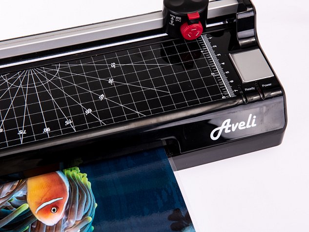 Laminátor AVELI Combi A4