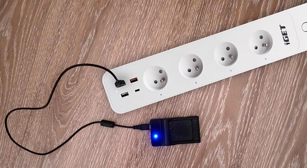 iGET HOME Power 4 USB  - WiFi chytrá prodlužka 4x 230V + 4x USB, samostatná, měření spotřeby, 3680W