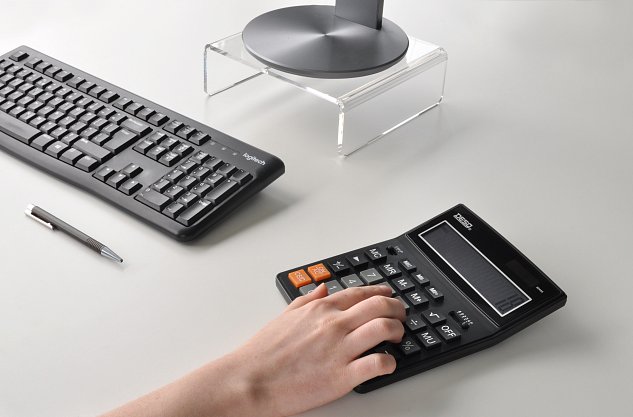 Kalkulačka DESQ XXL, černá