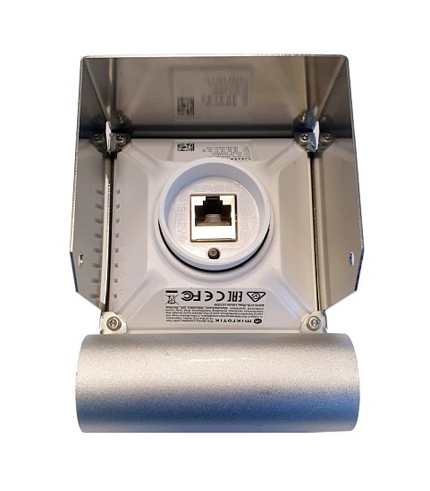 Zakrytování jednotky Mikrotik CubeG-5ac60ay-SA (revize 2)