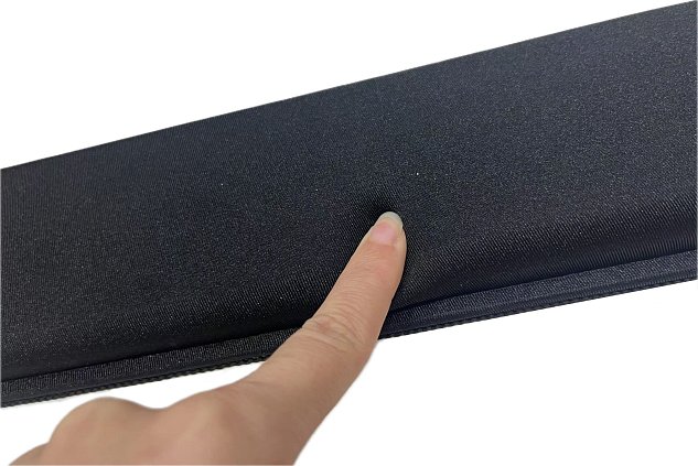 Podpěra zápěstí ke klávesnici C-TECH KPG-01, paměťová pěna,  černá, 450x93x25mm