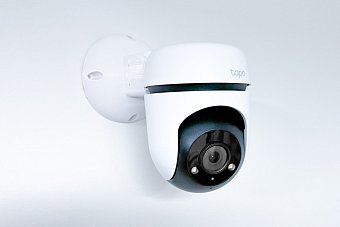 TP-LINK držák/krytka pro Tapo C500/C510W/C520WS na stěnu bílý