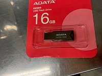 16GB ADATA UV250 USB 2.0 kovová