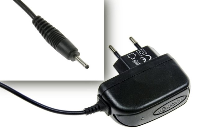 Nabíječka Micro pro Tablety 5V 2A Nabíječka Micro pro Tablety 5V 2A