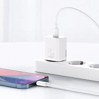 Baseus rychlonabíječka do sítě Super Si USB-C PD QC 20W s Lightning kabelem 1m bílá Baseus rychlonabíječka do sítě Super Si USB-C PD QC 20W s Lightning kabelem 1m bílá